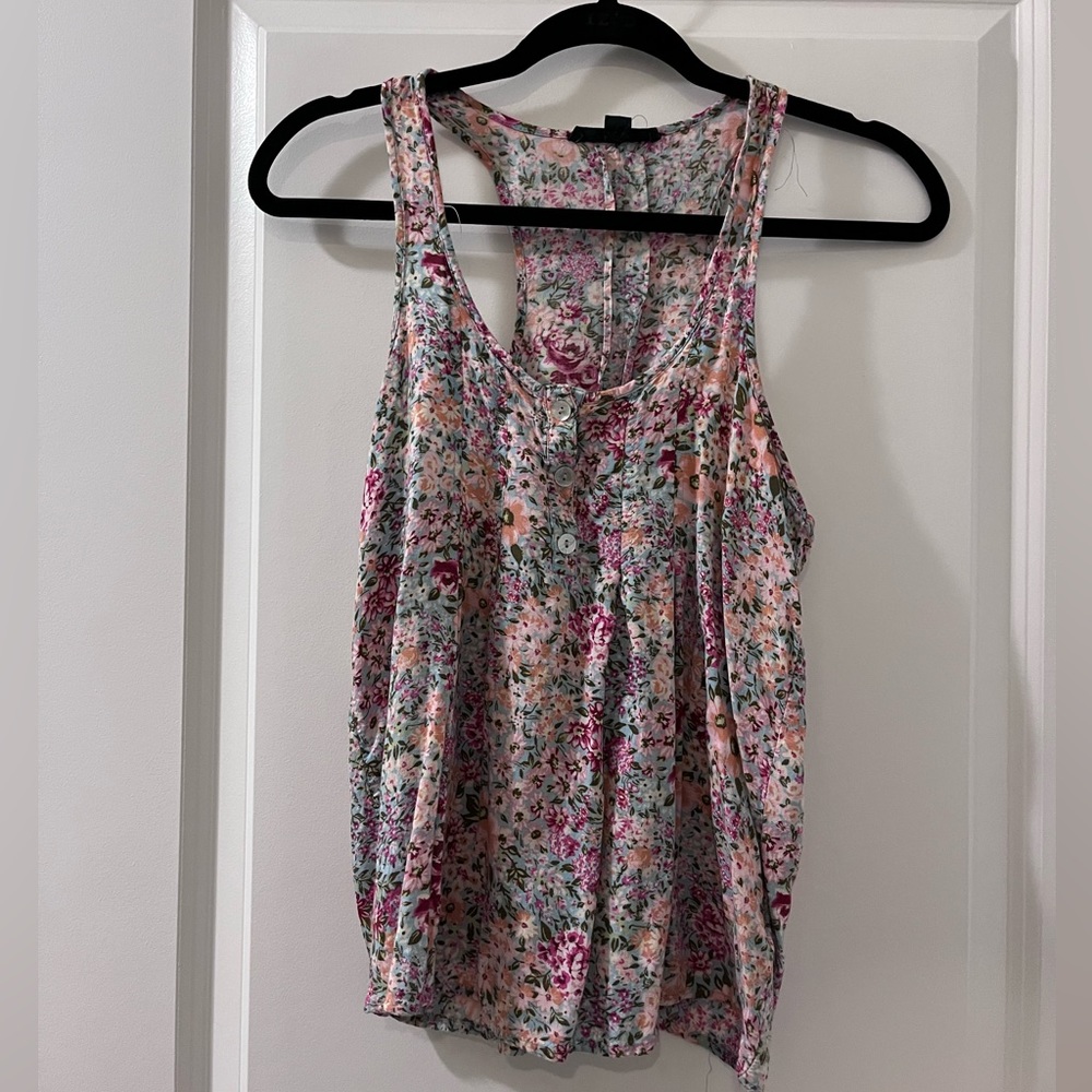 Forever 21 racerback tank top . Size small